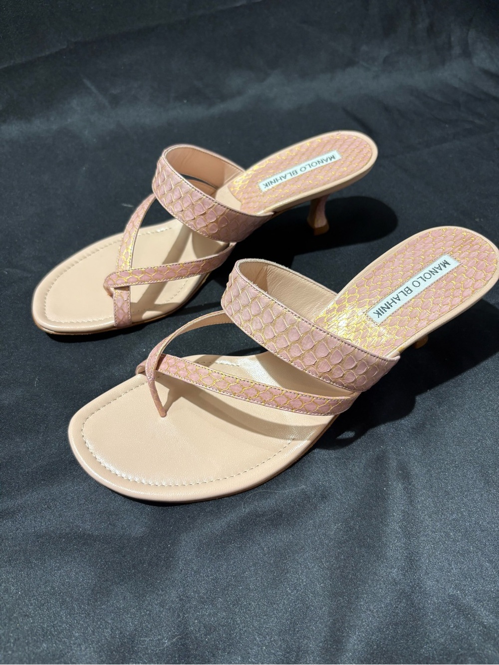 Manolo Blahnik Pink Metallic Textured Strappy Kitten-Heel Sandals